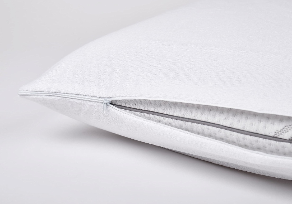 Защитный чехол на подушку